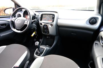 Voertuigafbeelding 4