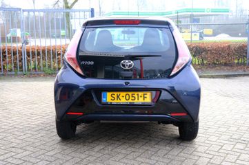 Voertuigafbeelding 7