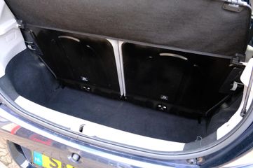 Voertuigafbeelding 9