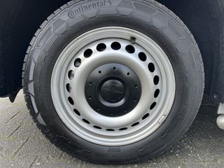 Voertuigafbeelding 35