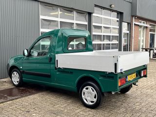 Voertuigafbeelding 2