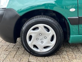 Voertuigafbeelding 24