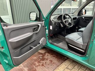 Voertuigafbeelding 4