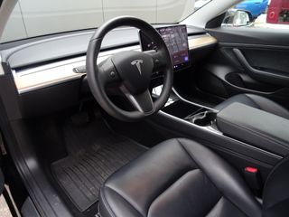 Voertuigafbeelding 10