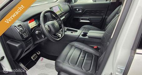 Voertuigafbeelding 5