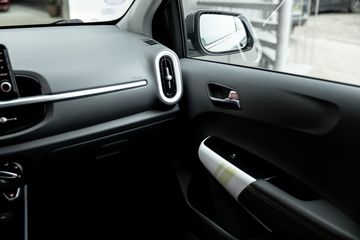 Voertuigafbeelding 32