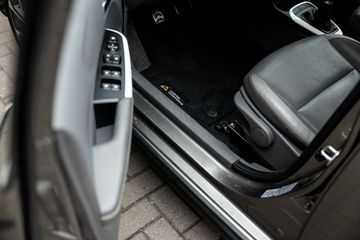 Voertuigafbeelding 37