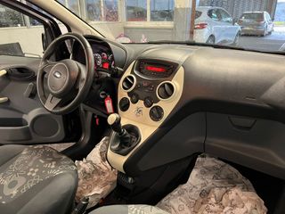 Voertuigafbeelding 11