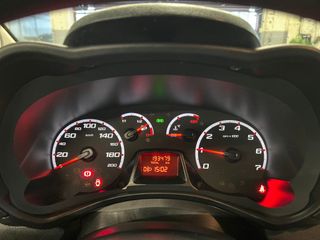 Voertuigafbeelding 13