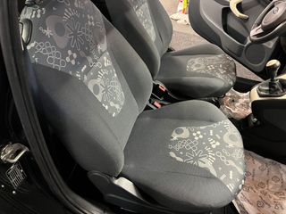 Voertuigafbeelding 9