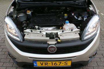 Voertuigafbeelding 18