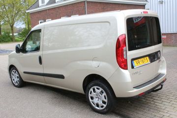 Voertuigafbeelding 5