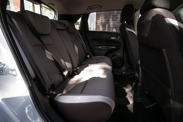 Voertuigafbeelding 6