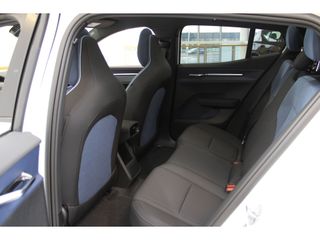 Voertuigafbeelding 36