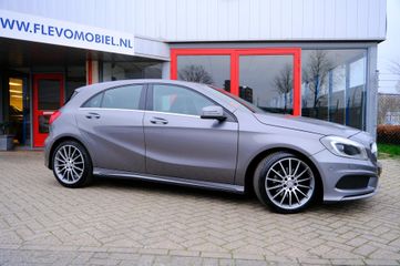 Voertuigafbeelding 3