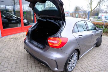 Voertuigafbeelding 8