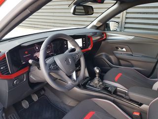 Voertuigafbeelding 14