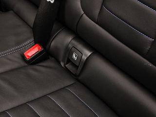 Voertuigafbeelding 100