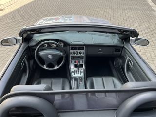 Voertuigafbeelding 18