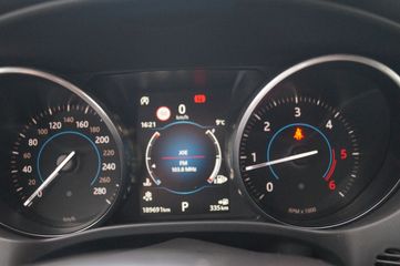 Voertuigafbeelding 13