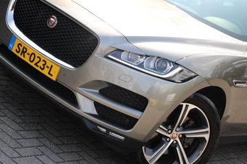 Voertuigafbeelding 37