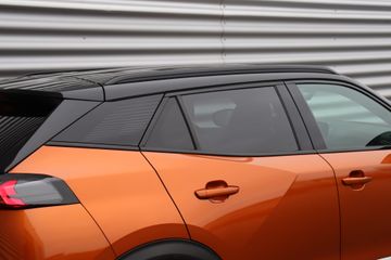 Voertuigafbeelding 11