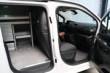 Voertuigafbeelding 3