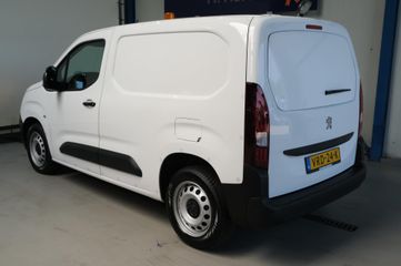 Voertuigafbeelding 4