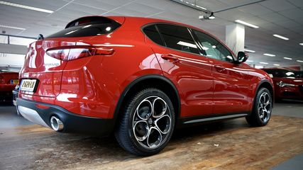 Voertuigafbeelding 4