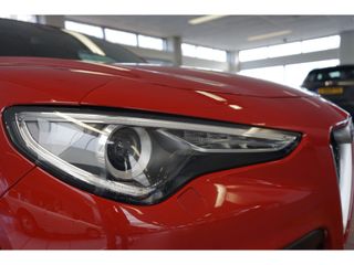 Voertuigafbeelding 7