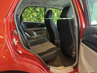 Voertuigafbeelding 11