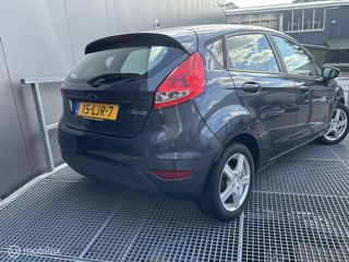 Voertuigafbeelding 9