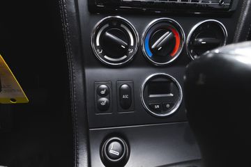 Voertuigafbeelding 28