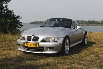 Voertuigafbeelding 8