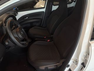 Voertuigafbeelding 10