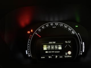 Voertuigafbeelding 19