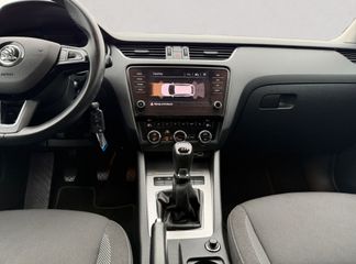 Voertuigafbeelding 28