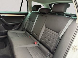 Voertuigafbeelding 32