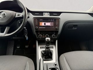 Voertuigafbeelding 7