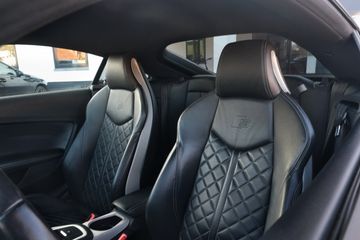 Voertuigafbeelding 2