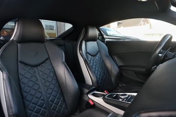 Voertuigafbeelding 24