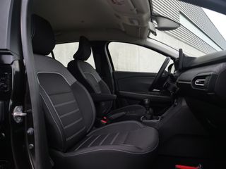 Voertuigafbeelding 21