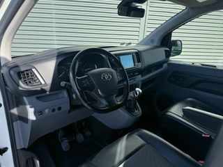 Voertuigafbeelding 12