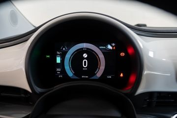 Voertuigafbeelding 13