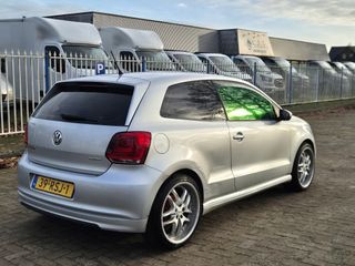 Voertuigafbeelding 9