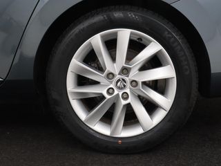 Voertuigafbeelding 32