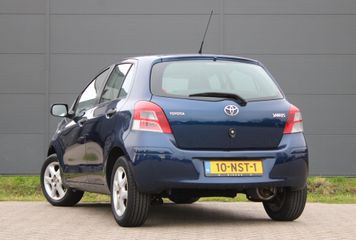 Voertuigafbeelding 2