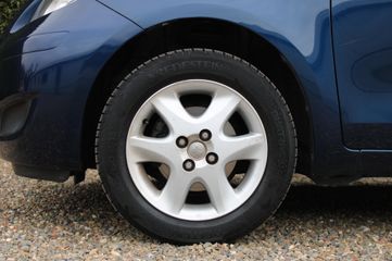 Voertuigafbeelding 3