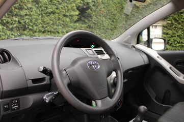 Voertuigafbeelding 4