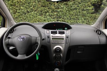 Voertuigafbeelding 6